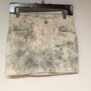 White and gray jean skirt